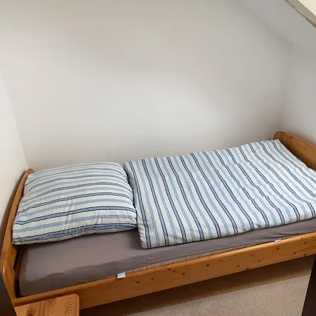 Beautiful Flat With 2,5 Rooms Düren - Eifel Buitenkant foto