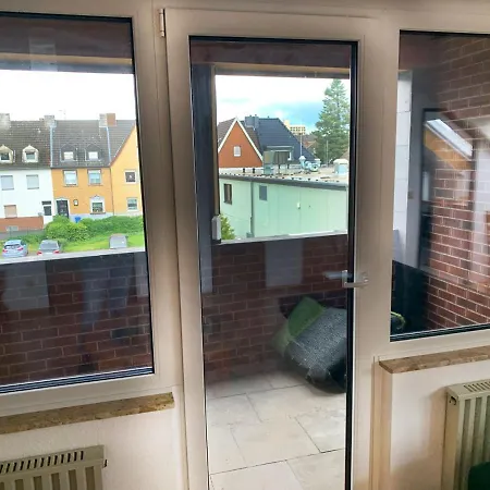 Beautiful Flat With 2,5 Rooms Düren - Eifel Buitenkant foto