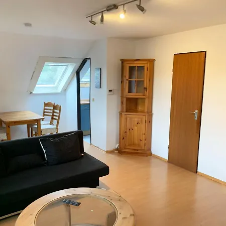 Beautiful Flat With 2,5 Rooms Düren - Eifel Buitenkant foto